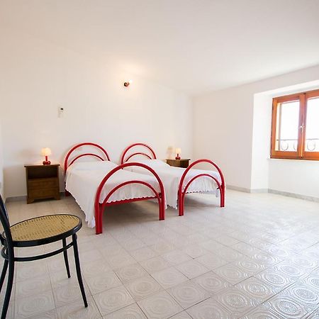 La Corte Del Maria Rosaria Orosei Buitenkant foto