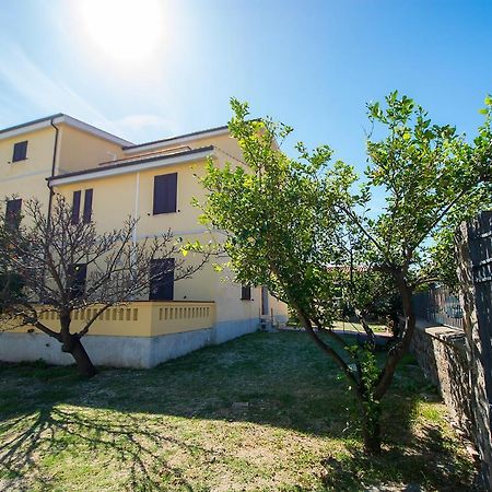 La Corte Del Maria Rosaria Orosei Buitenkant foto
