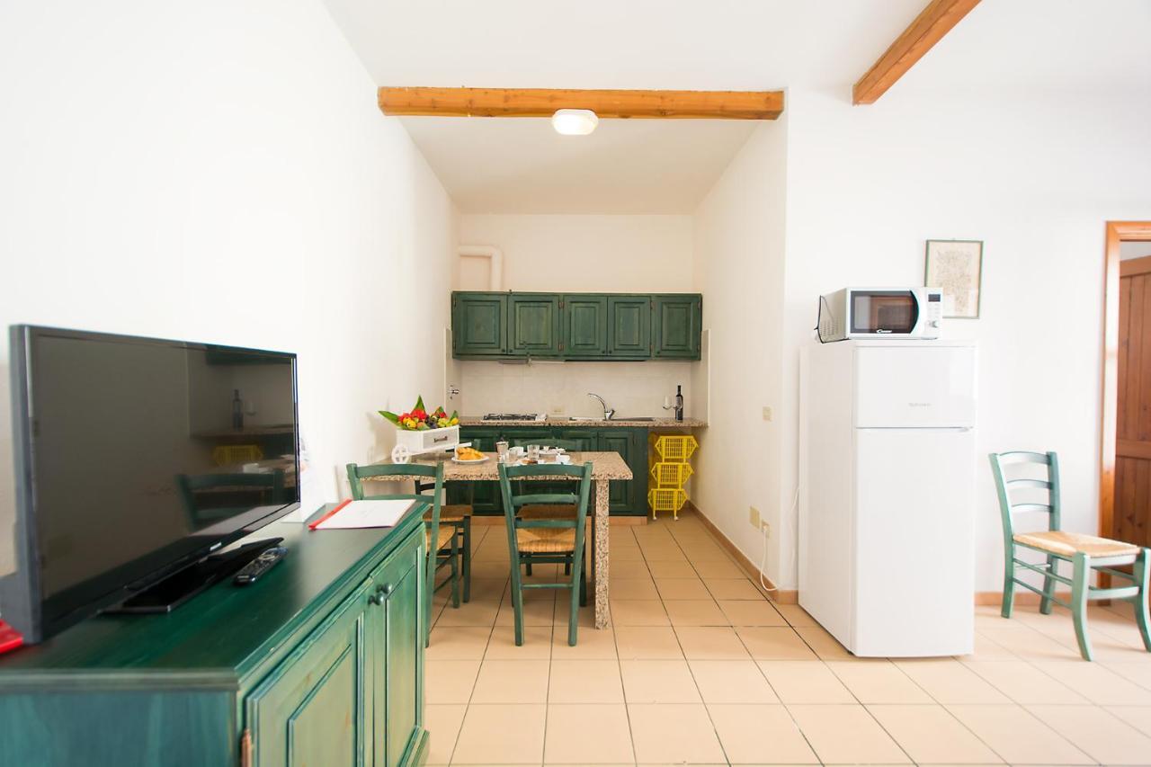 La Corte Del Maria Rosaria Orosei Buitenkant foto
